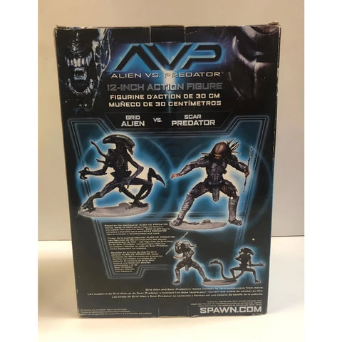 McFarlane Toys - Alien vs Predator AVP - Stealth Scar Predator 12’’ Action Figure - Toys & Games:Action Figures & Accessories:Action Figures