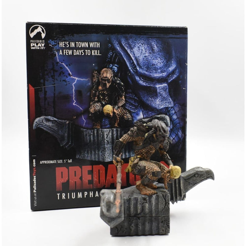 Palisades Toys - Predator 2 Triumphant Limited Edition Micro Statue - Toys & Games:Action Figures & Accessories:Action Figures